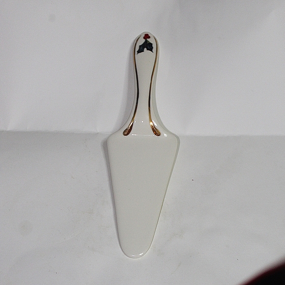 Price drop vtg Lenox American by design winter greetings cake server - Picture 1 of 6